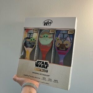 New Star Wars Mandalorian Original Detangler Set Wet Brush 3 Pack Baby Yoda